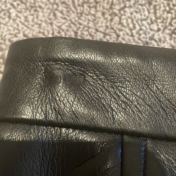 Aritzia Wilfred Manor Vegan Leather Skirt - Picture 14 of 16